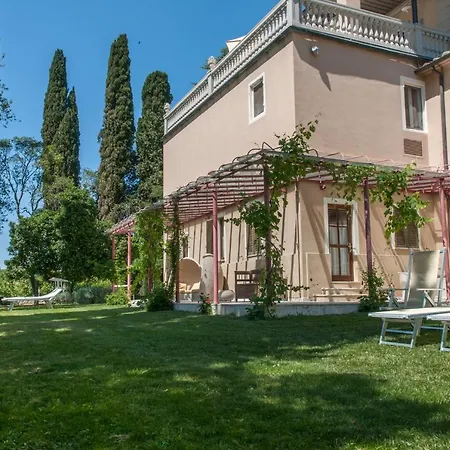 Farm stay Tenuta Del Fontino *